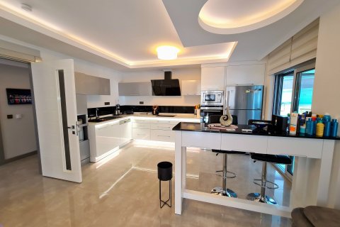 Penthouse for sale  in Oba, Antalya, Turkey, 4 bedrooms, 260m2, No. 84908 – photo 4