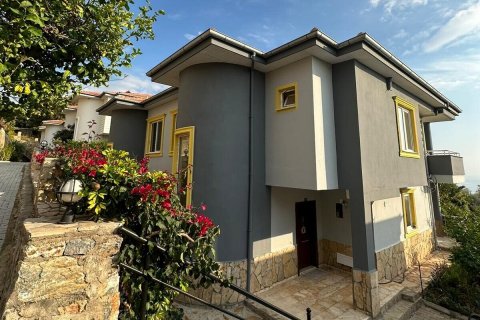 Villa for sale  in Alanya, Antalya, Turkey, 3 bedrooms, 150m2, No. 83032 – photo 1