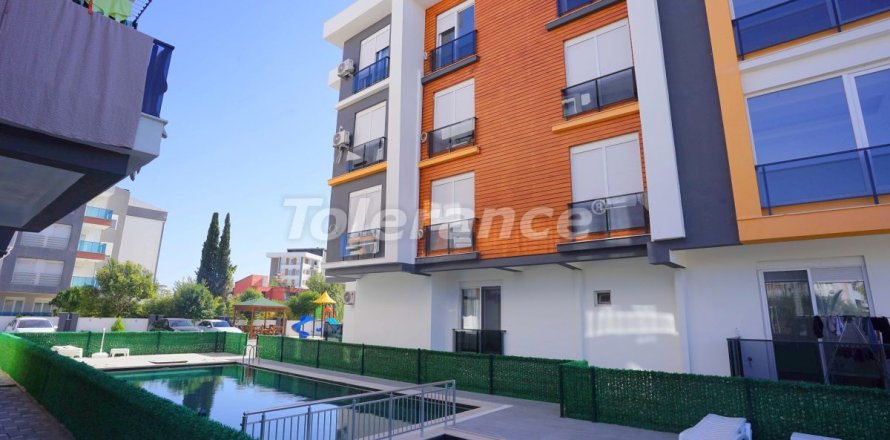 2+1 Apartment  in Antalya, Turkey No. 76355