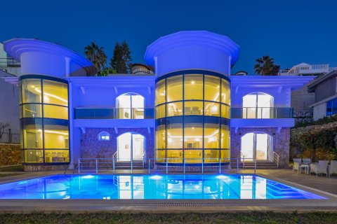 Villa for sale  in Bektas, Alanya, Antalya, Turkey, 5 bedrooms, 580m2, No. 67504 – photo 1