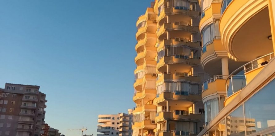 3+1 Apartment  in Mahmutlar, Antalya, Turkey No. 85966