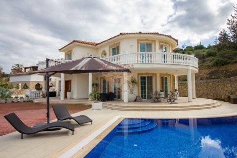 Villa for sale  in Girne, Northern Cyprus, 3 bedrooms, 360m2, No. 85723 – photo 3