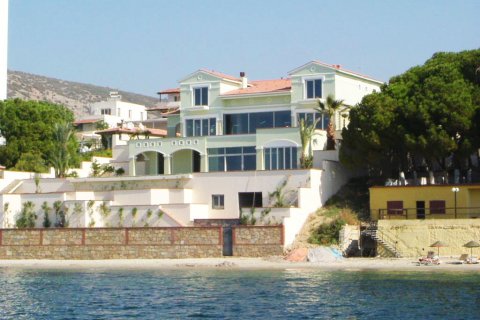 Villa for sale  in Kusadasi, Aydin, Turkey, 9 bedrooms, 380m2, No. 85548 – photo 1