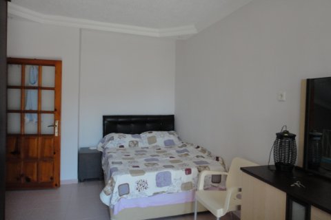آپارتمان در  Mersin ، امارات متحده عربی 4 خوابه ، 250 متر مربع.  شماره 4870 - 5