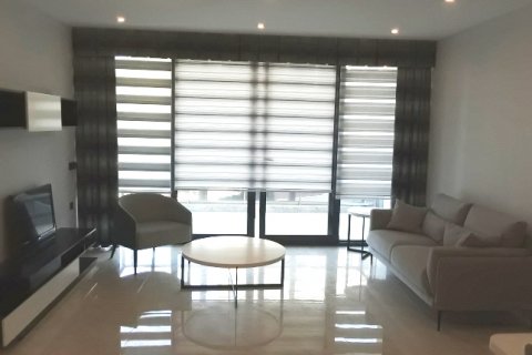 آپارتمان در  Mahmutlar ، امارات متحده عربی 2 خوابه ، 82 متر مربع.  شماره 5737 - 2