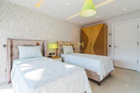 آپارتمان در  Alanya ، امارات متحده عربی 1 خوابه ، 114 متر مربع.  شماره 5515 - 18