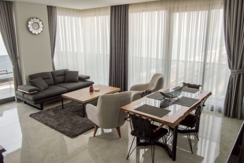 آپارتمان در  Mahmutlar ، امارات متحده عربی 2 خوابه ، 90 متر مربع.  شماره 5881 - 4