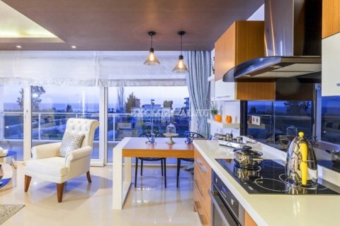 آپارتمان در  Alanya ، امارات متحده عربی 2 خوابه ، 125 متر مربع.  شماره 8811 - 2