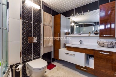 آپارتمان در  Antalya ، امارات متحده عربی 3 خوابه ، 175 متر مربع.  شماره 9627 - 8