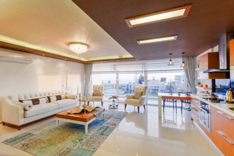 آپارتمان در  Alanya ، امارات متحده عربی 2 خوابه ، 125 متر مربع.  شماره 8811 - 21