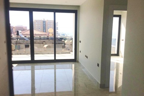 آپارتمان در  Mahmutlar ، امارات متحده عربی 2 خوابه ، 82 متر مربع.  شماره 9294 - 2