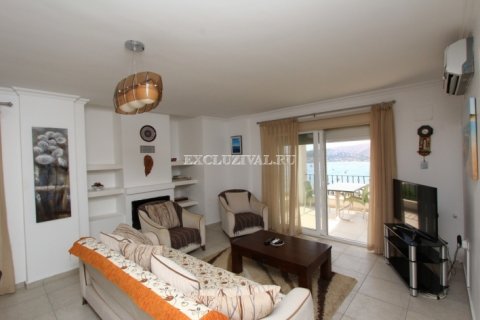 آپارتمان در  Bodrum ، امارات متحده عربی 2 خوابه ، 90 متر مربع.  شماره 9939 - 4