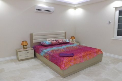 ویلا در  Kemer ، امارات متحده عربی 6 خوابه ، 230 متر مربع.  شماره 9881 - 14