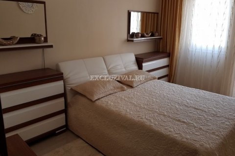 آپارتمان در  Kemer ، امارات متحده عربی 2 خوابه ، 110 متر مربع.  شماره 9884 - 13