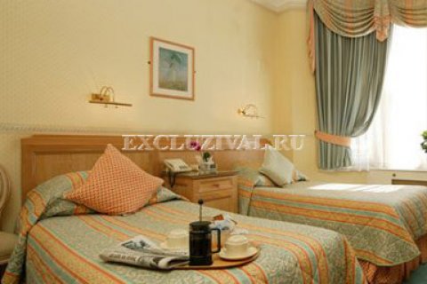 هتل در  Bodrum ، امارات متحده عربی 2560 متر مربع.  شماره 9799 - 1