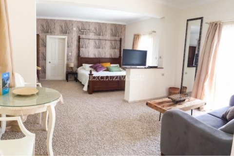 آپارتمان در  Kemer ، امارات متحده عربی 1 خوابه ، 55 متر مربع.  شماره 8832 - 2