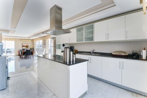 آپارتمان در Tosmur،  Alanya ، امارات متحده عربی 4 خوابه ، 370 متر مربع.  شماره 12639 - 10