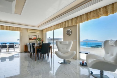 آپارتمان در Tosmur،  Alanya ، امارات متحده عربی 4 خوابه ، 370 متر مربع.  شماره 12639 - 21