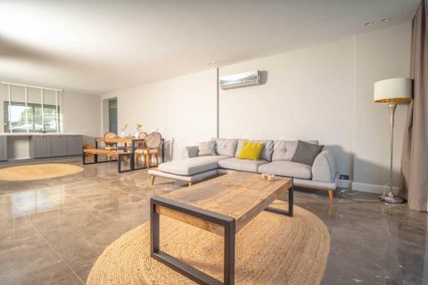 آپارتمان در  Bodrum ، امارات متحده عربی 1 خوابه ، 65 متر مربع.  شماره 15226 - 11