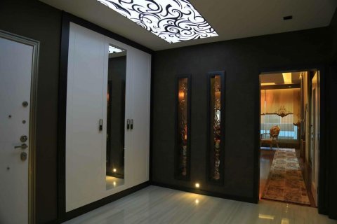 آپارتمان در  Alanya ، امارات متحده عربی 3 خوابه ، 185 متر مربع.  شماره 15853 - 10