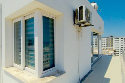 آپارتمان در  Girne ، امارات متحده عربی 1 خوابه ، 57.5 متر مربع.  شماره 16686 - 14