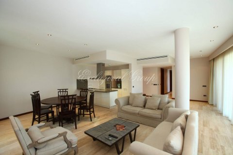 آپارتمان در  Bodrum ، امارات متحده عربی 146 متر مربع.  شماره 9391 - 9