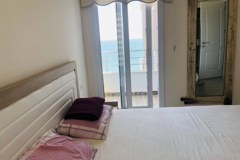 آپارتمان در  Mersin ، امارات متحده عربی 2 خوابه ، 130 متر مربع.  شماره 25460 - 19