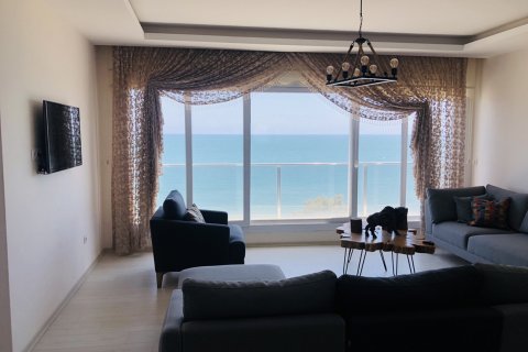 آپارتمان در  Mersin ، امارات متحده عربی 2 خوابه ، 130 متر مربع.  شماره 25460 - 10