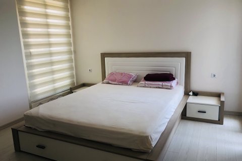 آپارتمان در  Mersin ، امارات متحده عربی 2 خوابه ، 130 متر مربع.  شماره 25460 - 16