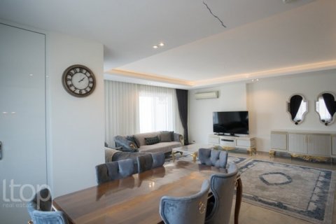 آپارتمان در  Mahmutlar ، امارات متحده عربی 3 خوابه ، 164 متر مربع.  شماره 28173 - 8