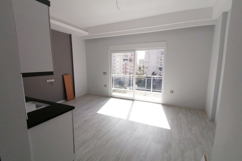 آپارتمان در  Mahmutlar ، امارات متحده عربی 1 خوابه ، 55 متر مربع.  شماره 32649 - 18