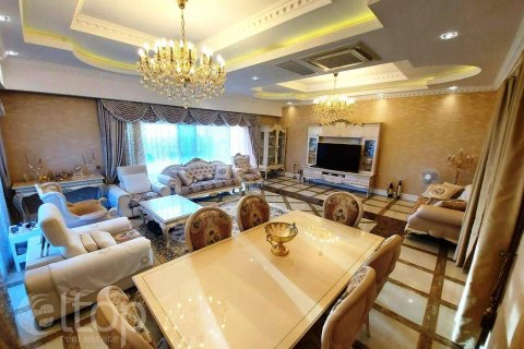 آپارتمان در  Mahmutlar ، امارات متحده عربی 3 خوابه ، 350 متر مربع.  شماره 33130 - 23