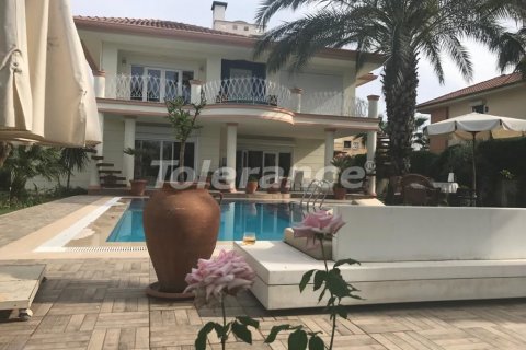 ویلا در  Kemer ، امارات متحده عربی 4 خوابه ، 280 متر مربع.  شماره 36546 - 16