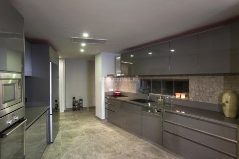 آپارتمان در  Bodrum ، امارات متحده عربی 5 خوابه ، 367 متر مربع.  شماره 37415 - 4