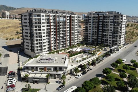 مجتمع مسکونی در  Izmir ، امارات متحده عربی  شماره 40081 - 5