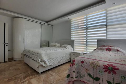 ویلا در Kargicak،  Alanya ، امارات متحده عربی 5 خوابه ، 250 متر مربع.  شماره 39938 - 22