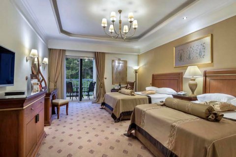 هتل در  Kemer ، امارات متحده عربی 163000 متر مربع.  شماره 40461 - 1