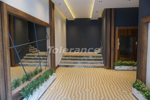 آپارتمان در  Mersin ، امارات متحده عربی 3 خوابه ، 205 متر مربع.  شماره 30665 - 2