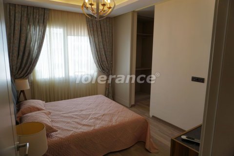 آپارتمان در  Mersin ، امارات متحده عربی 3 خوابه ، 205 متر مربع.  شماره 30665 - 10