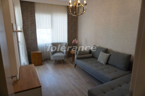 آپارتمان در  Mersin ، امارات متحده عربی 3 خوابه ، 205 متر مربع.  شماره 30665 - 9