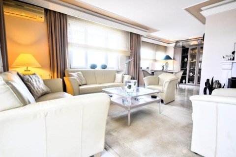 آپارتمان در  Mahmutlar ، امارات متحده عربی 4 خوابه ، 180 متر مربع.  شماره 42824 - 1