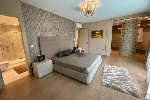 آپارتمان در Üsküdar،  Istanbul ، امارات متحده عربی 4 خوابه ، 505 متر مربع.  شماره 46341 - 6