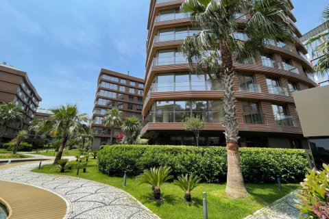 آپارتمان در Üsküdar،  Istanbul ، امارات متحده عربی 5 خوابه ، 513 متر مربع.  شماره 45770 - 6