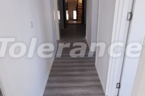 آپارتمان در  Antalya ، امارات متحده عربی 3 خوابه ، 140 متر مربع.  شماره 43560 - 6