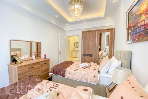آپارتمان در  Mahmutlar ، امارات متحده عربی 3 خوابه ، 140 متر مربع.  شماره 43548 - 16