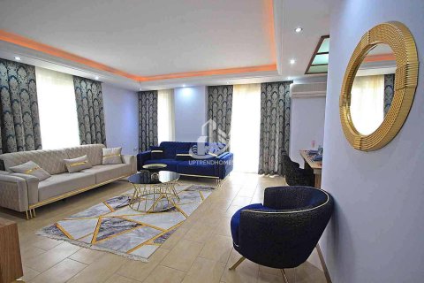 آپارتمان در  Mahmutlar ، امارات متحده عربی 2 خوابه ، 130 متر مربع.  شماره 50288 - 11