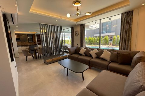 ویلا در  Kalkan ، امارات متحده عربی 4 خوابه ، 250 متر مربع.  شماره 48713 - 14