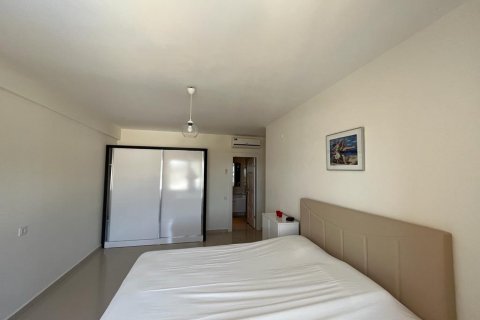 آپارتمان در Kargicak،  Alanya ، امارات متحده عربی 1 خوابه ، 165 متر مربع.  شماره 48782 - 9