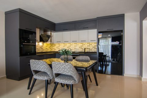 آپارتمان در Demirtas، در Fortuna Resort Alanya ، امارات متحده عربی 2 خوابه ، 100 متر مربع.  شماره 48983 - 1