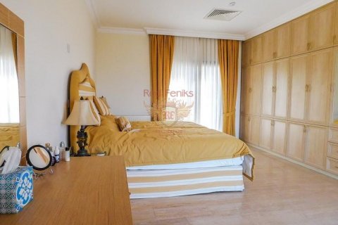 ویلا در  Girne ، امارات متحده عربی 4 خوابه ، 250 متر مربع.  شماره 48016 - 17
